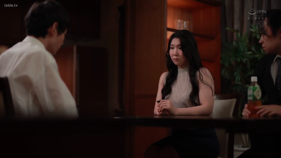 骑乘位 · 性交 · 投入 · 全裸 · 野外露出 · 折叠椅 · 露营地