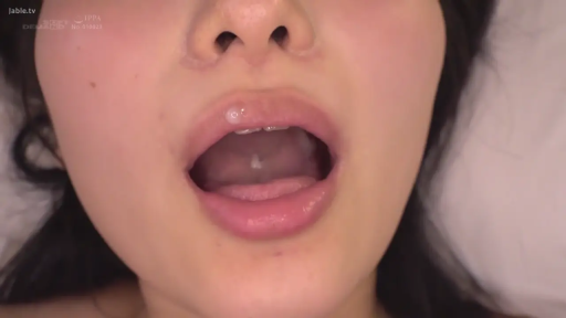 脸部 · 全裸 · 喘息 · 仰卧 · 床上 · 高潮脸 · 口部液体