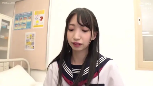 座り姿勢 · 平静 · 交流 · 近景 · 水手服 · 医務室 · 黑长直 · 告示板