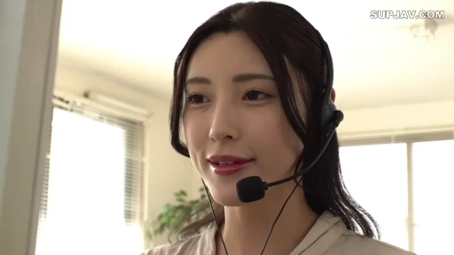 性交 · 脸部 · 全裸 · 卧室 · 迷离 · 床 · 跪趴 · 成人