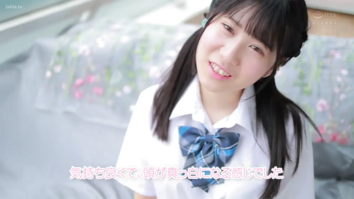 室內 · 坐姿 · 上半身 · JK制服