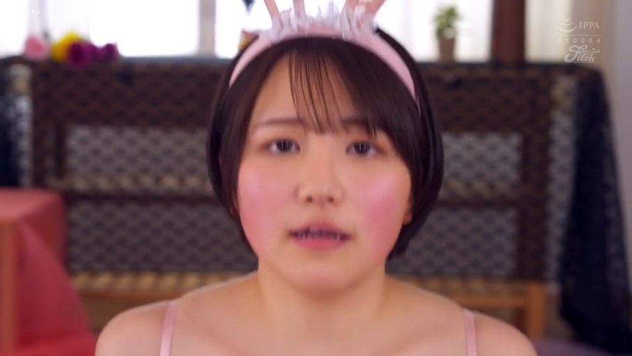 室内 · 性交 · 面部 · 全裸 · 陶醉 · 仰卧 · 项链 · 柔光