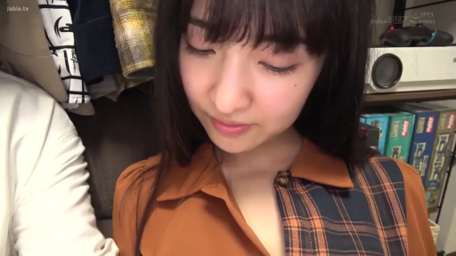 Sitting Posture · 胸部 · Indoor room · Pleasant smile · 褐色衬衫 · 男性抚摸女性 · 模型盒 · 调情前戏