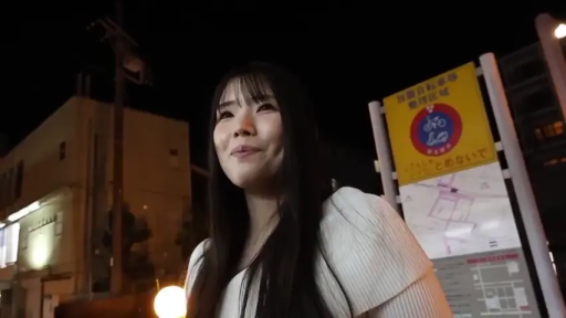 室内 · 脸部 · 马赛克 · 微笑 · 跪姿 · 内衣 · 手淫