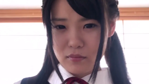 Indoor · 学生装 · 面部特写 · POV视角 · Stare · 坏笑 · Overlook