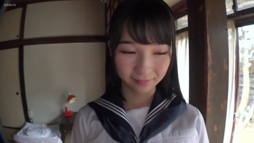 恥ずかしがり屋 · デスクライト · 顔のクローズアップ · 注視 · 水手服 · 正面 · 日式房间 · 黑发