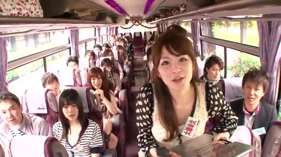 校服 · 角色扮演 · 站立 · 课桌 · 俯视 · 大腿 · 学校 · 高傲