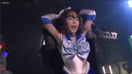 摄影棚 · 腋下 · 举起双手 · 动漫角色扮演服