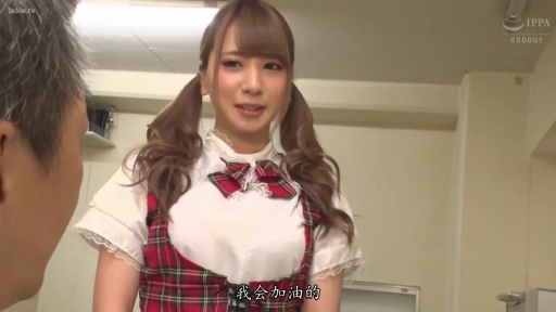 室内 · 交谈 · 脸部特写 · 站立 · 微笑 · 储物柜 · 双马尾 · 学院风制服