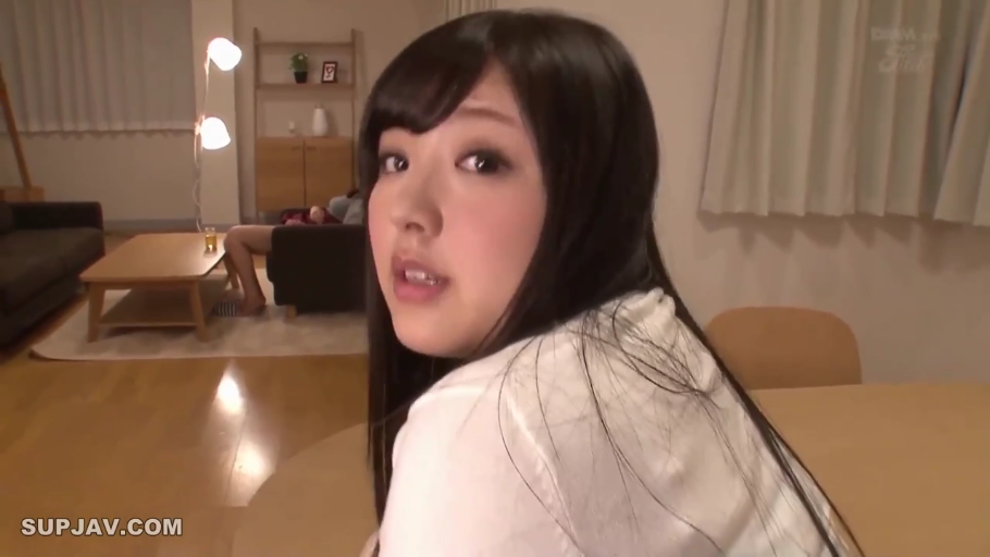 专注 · 卧室 · 多人 · 内衣 · 阴部特写 · 开腿 · 网袜 · 指弄