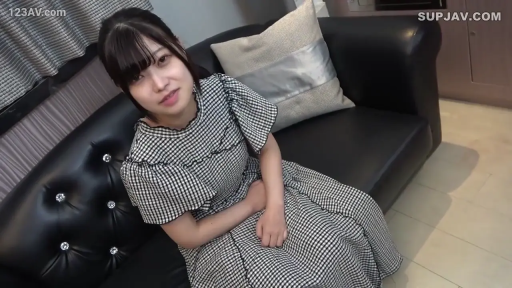 室内 · 性交 · 胸部 · 全裸 · 迷离 · 多人 · 抬腿