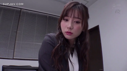 办公室 · 面部特写 · 西装