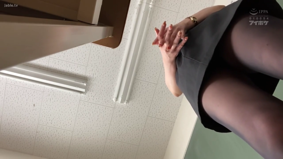 专注 · 角色扮演 · 站立 · 全景 · 掀裙 · 道场 · 弓道服 · 弓箭