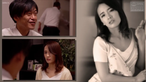 家居 · 站立 · 微笑 · 相框 · 顔のクローズアップ · 凝視 · パズル · ニットセーター