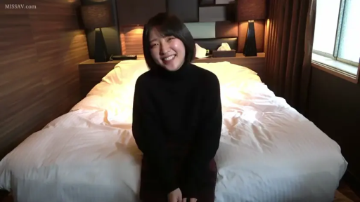 室内 · 坐姿 · 口交 · 中景 · 张口 · 裸体 · 拼贴 · 充气娃娃