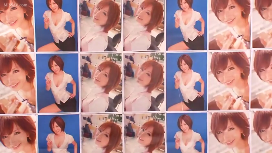 室内 · 摆拍 · 微笑 · 面部特写 · 拼图 · OL制服 · 叉腰