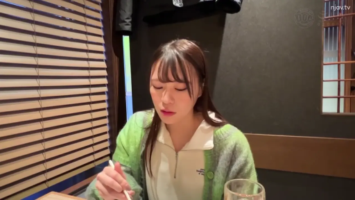 卧室 · 跨坐 · 生殖器 · 沉浸 · 三人 · 黑裙 · 舔弄