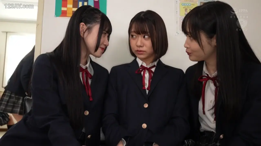 Indoor · Half-body · sit side by side · Eye contact · JK Uniform · 三人 · 装饰画 · 暧昧