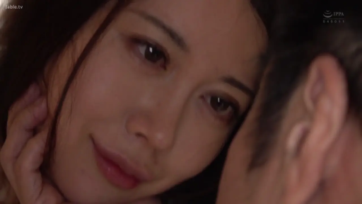 室内 · 坐姿 · 黑丝 · 第一视角 · 迷离 · 自慰 · 腿部 · 精液