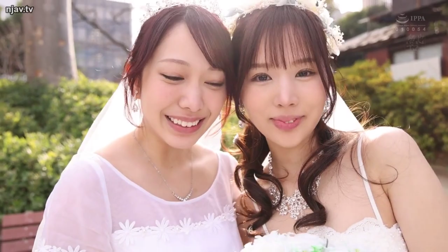 脸部 · 户外 · 婚纱 · 依偎