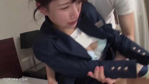 顔部のクローズアップ · ホテルルーム · デスクライト · ビジネススーツ · 強迫 · 哭泣 · 凌辱 · 背后环抱