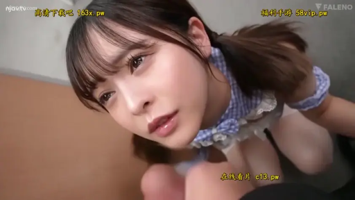 室内 · 脸部特写 · 格子女仆装