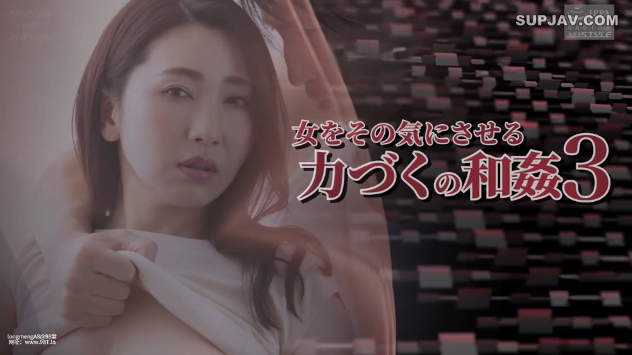 室内 · 面部特写 · 白色上衣