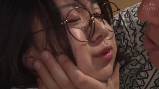 室内 · 顔 · メガネ · 陶醉 · 亲密 · 抚摸 · 寝姿 · 浴衣