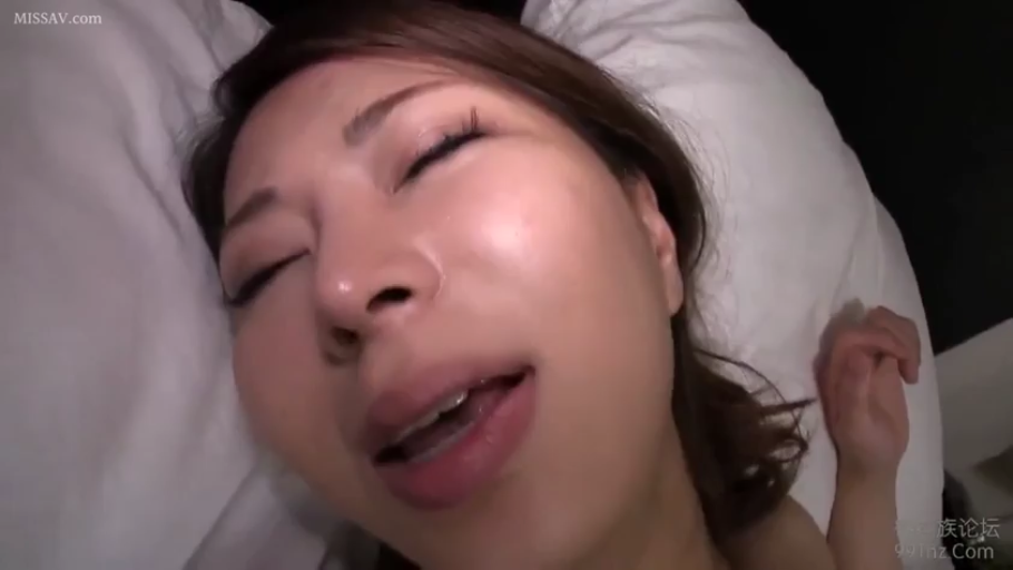 性交 · 顔部のクローズアップ · 寝室 · 陶醉 · 枕头 · 裸体 · 寝姿