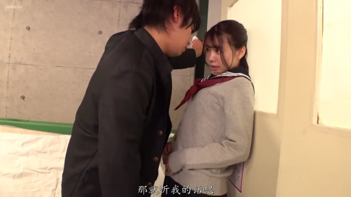 室内 · 中景 · 水手服