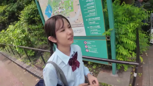 投入 · 办公室 · 办公桌 · 性爱 · 低角度 · 职场装 · 趴伏 · 仰视特写