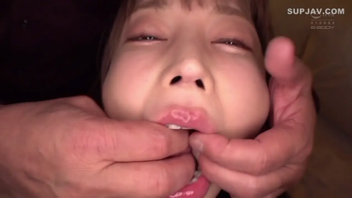 室内 · 仰卧 · 面部特写 · 失神 · 掰嘴