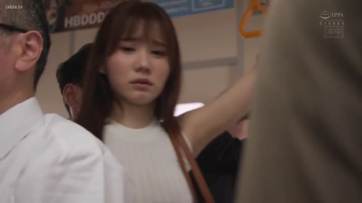 面部 · Melancholy · Standing Posture · White tank top · 痴汉 · 电车 · 吊环 · 被挤