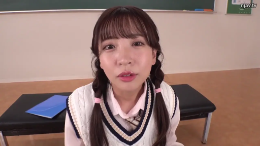 教室 · 课桌 · 诱惑 · 对视 · 近景 · JK制服 · 仰视 · 双马尾