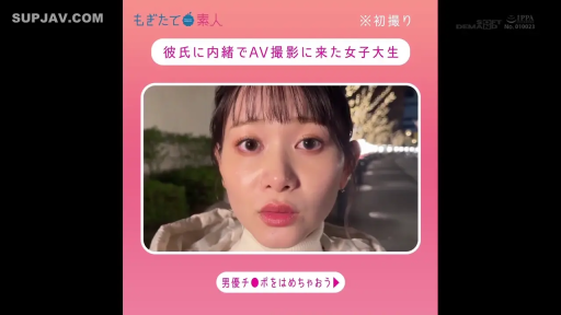 Serious · Stand · 面部特写 · 说话 · Outdoor street · 白色高领毛衣 · Subtitle watermark