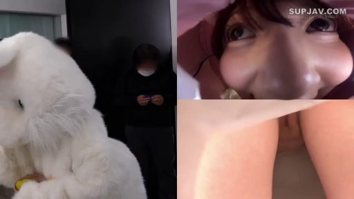 Indoor · Stand · Puzzle · 裆部特写 · 搞怪 · 玩偶服 · 玩偶头套 · 裙底偷拍