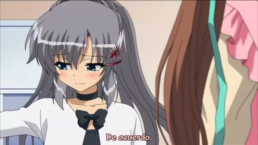 室内 · 校服 · 站立 · 半身