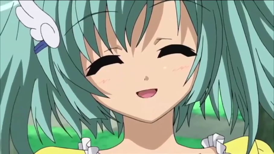 臉部特寫 · 户外 · 正面 · 歡笑 · 眯眼笑 · 动漫风格 · 黄色荷叶边上衣 · 翅膀发饰