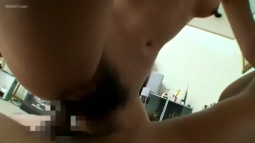 面部 · 陶醉 · 沙发 · 裸體 · 躺卧 · 高潮享受