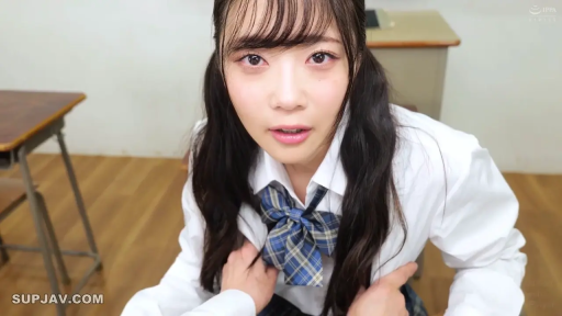 揉乳 · 俯身 · 教室 · 脸部特写 · 迷离 · 第一人称视角 · 学生制服 · 课桌椅