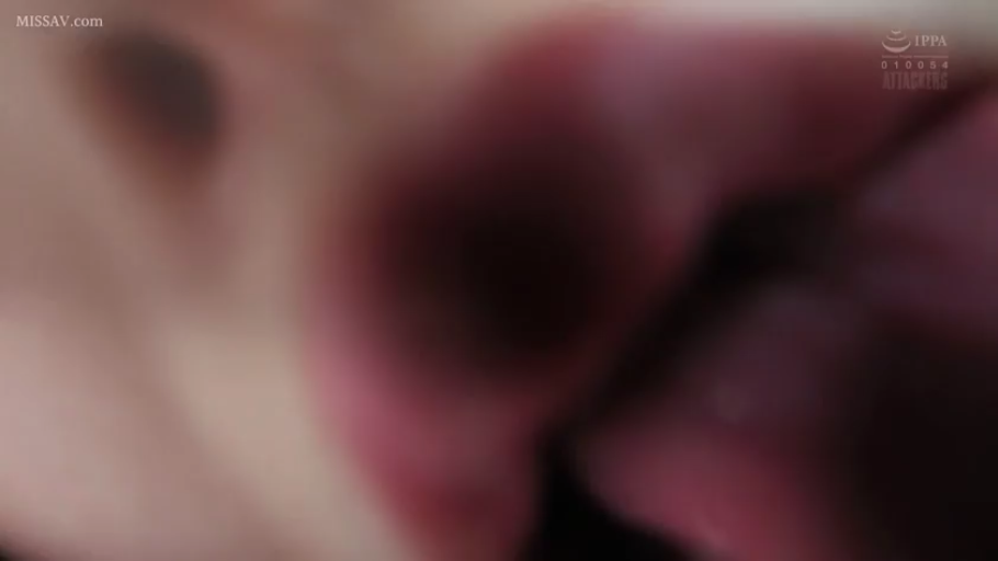 室内 · 仰卧 · 嘴部特写