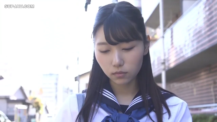 站姿 · 顔のクローズアップ · 街道 · 水手服