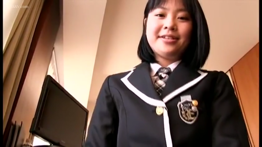 坐姿 · 全身 · 全裸 · 和室 · 自然 · 花瓶 · 交流 · 多人