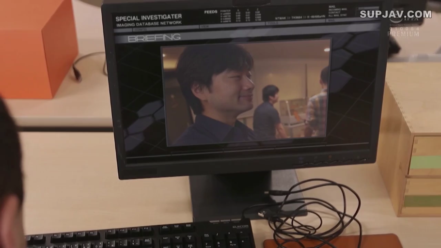 办公室 · 面部特写 · 衬衫