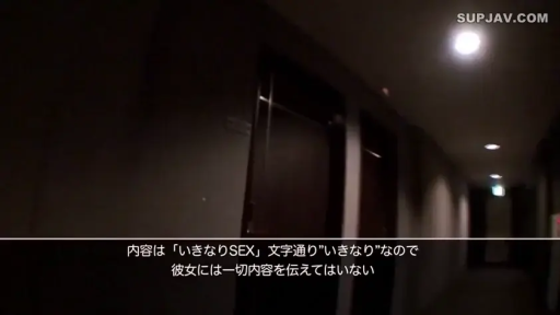 骑乘位 · 性交 · 浴室 · 中景 · 湿身 · 微笑 · 裸体