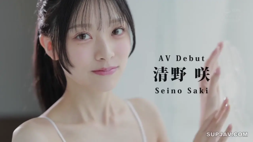 室内 · 面部 · 微笑 · 注視 · 吊帯シャツ · 侧身站立 · 新人出道