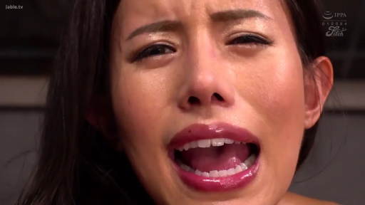 室内 · 脸部特写 · 正面