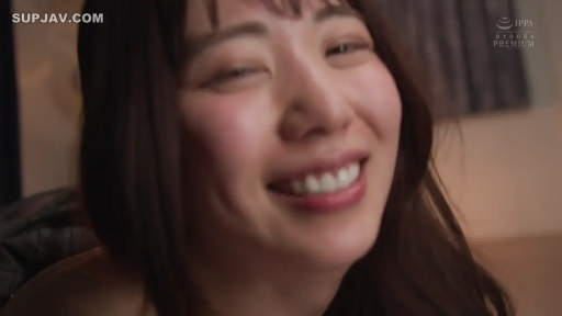 脸部特写 · 卧室 · 仰卧 · 裸体