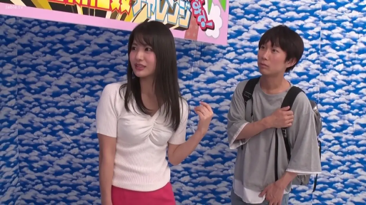 站立 · 中景 · 自然 · 室内撮影スタジオ · 白色修身上衣 · 背景板 · 日本AV · 录制交流