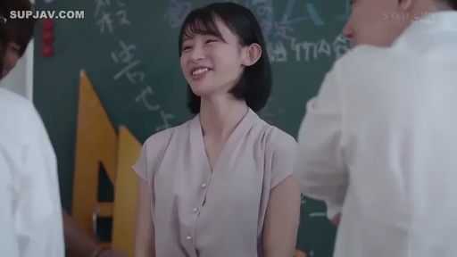 骑乘位 · 性交 · 全裸 · 沙发 · 客厅 · 成人内容 · 否